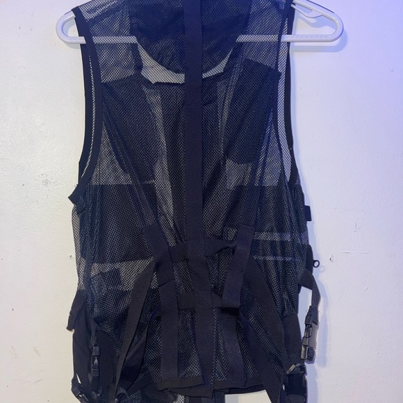Utility Vest *amazing condition* - Picture 2 of 3